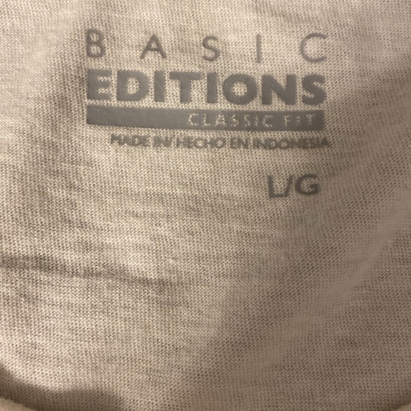 Basic Edition off wht OS longsleeves blouse. Size Large - Picture 5 of 10
